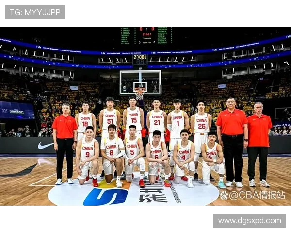 中国男篮力克菲律宾晋级亚洲杯四强 球员表现亮眼彰显团队精神